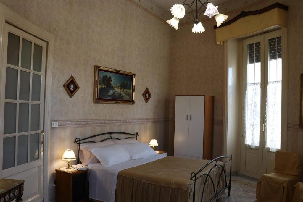 Palazzo Vitrano - Tourist Apartment CTA Eksteriør bilde