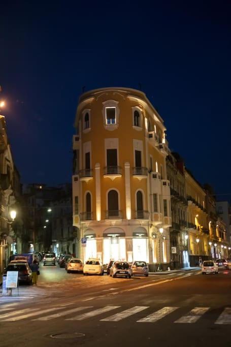Palazzo Vitrano - Tourist Apartment CTA Eksteriør bilde